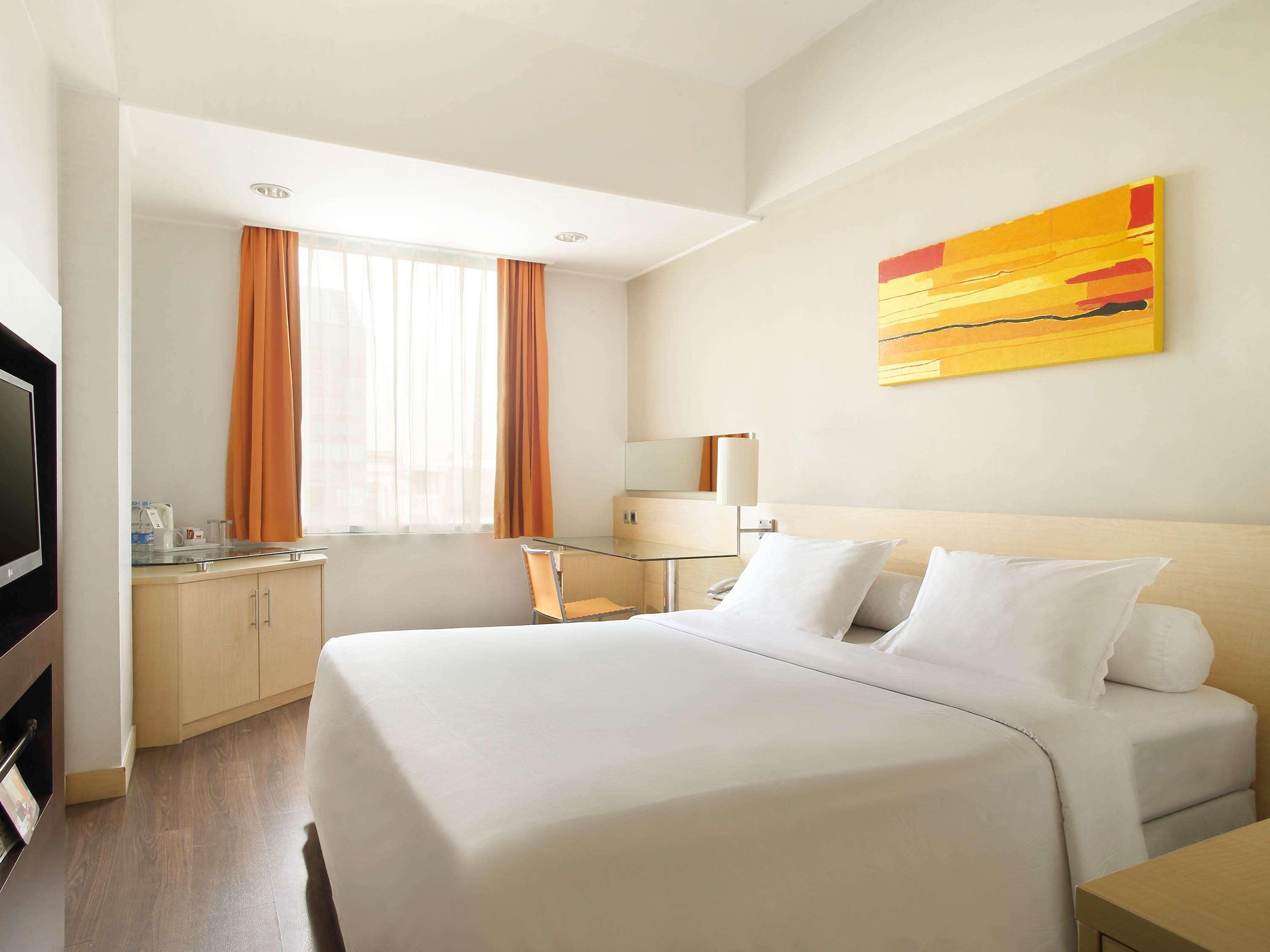 Ibis Jakarta Arcadia Экстерьер фото