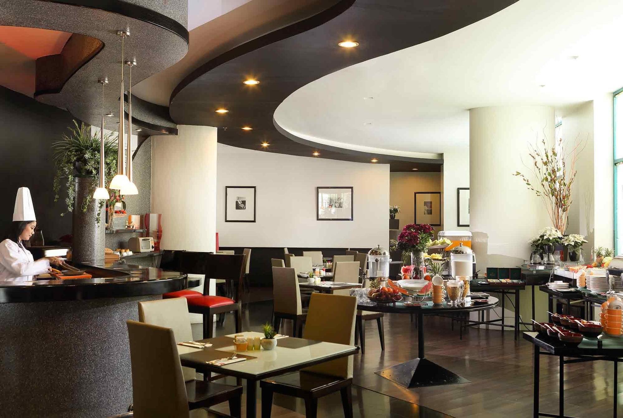 Ibis Jakarta Arcadia Экстерьер фото
